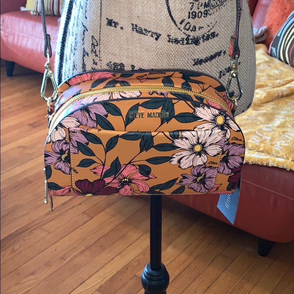 Steve Madden Crossbody
